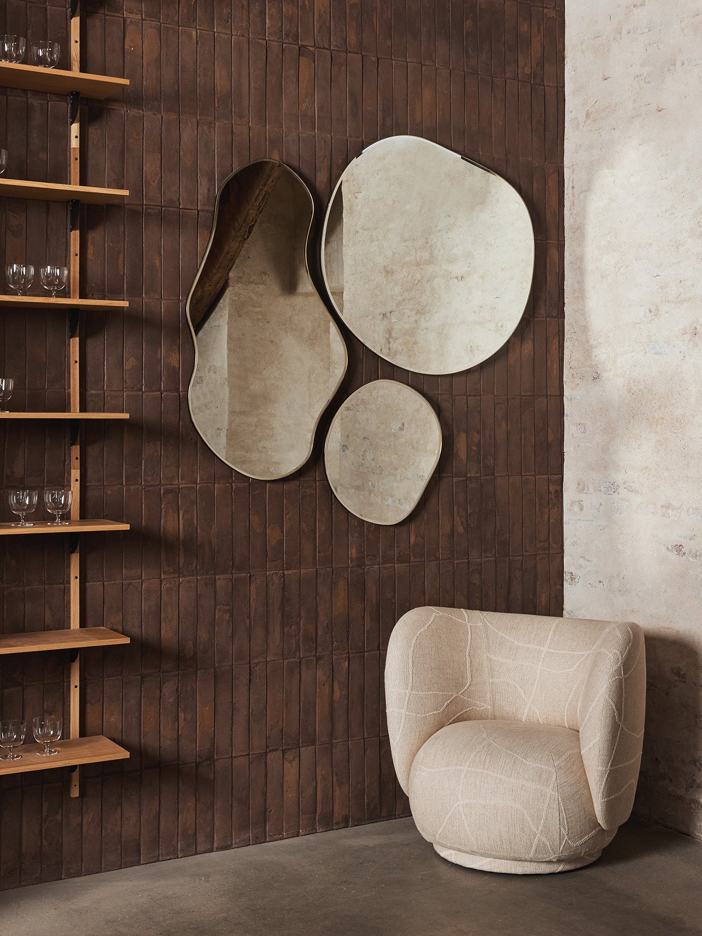 Ferm Living Pond Mirror ブラス　Lサイズ Pond Mirror - XL | Ferm Living