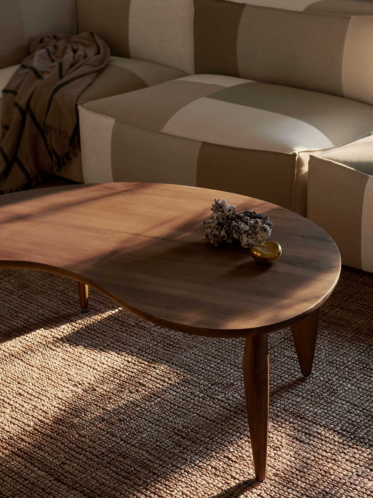 Feve Coffee Table - Walnut