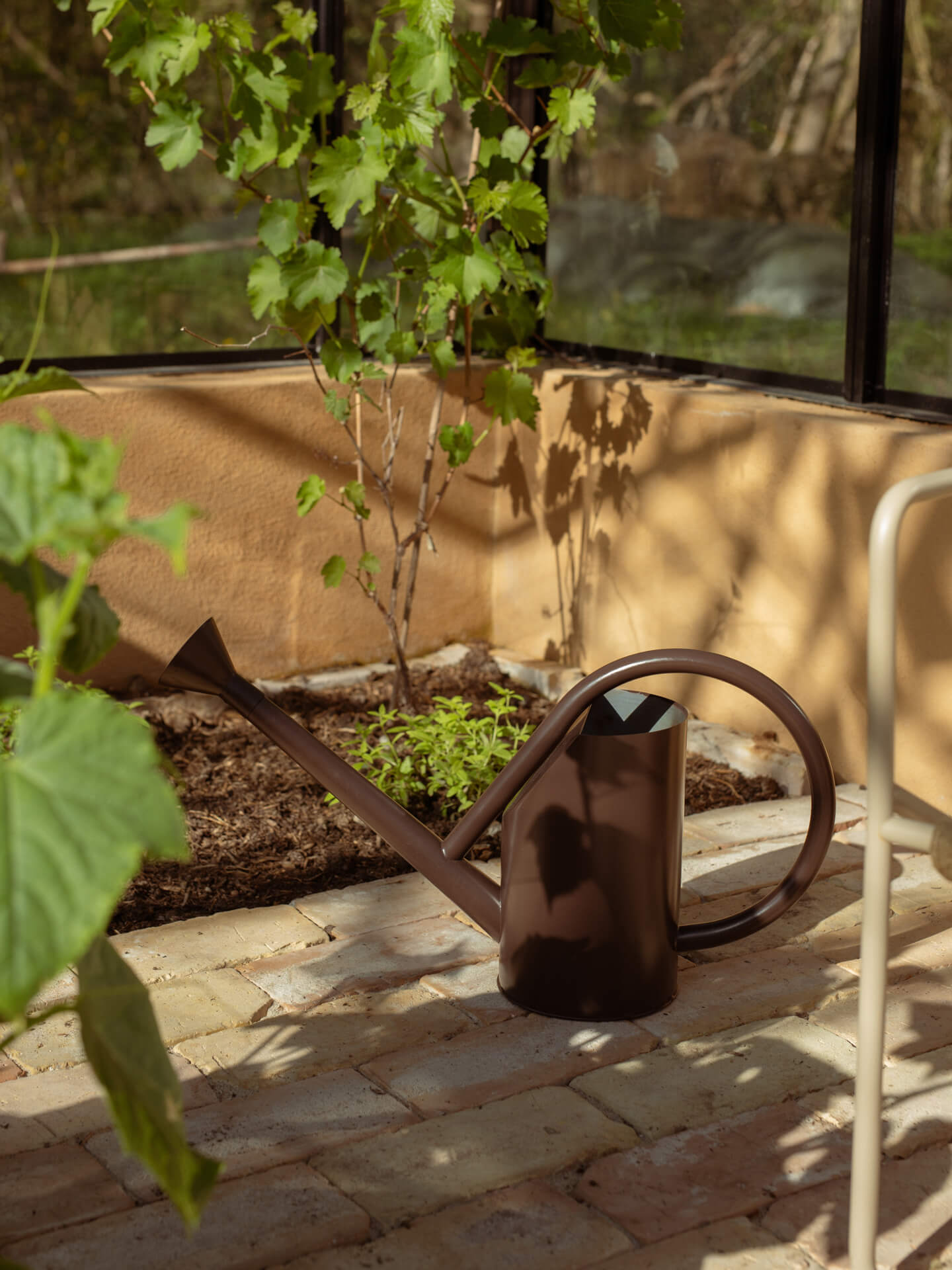 Antila Watering Can - Brown – Ferm Living