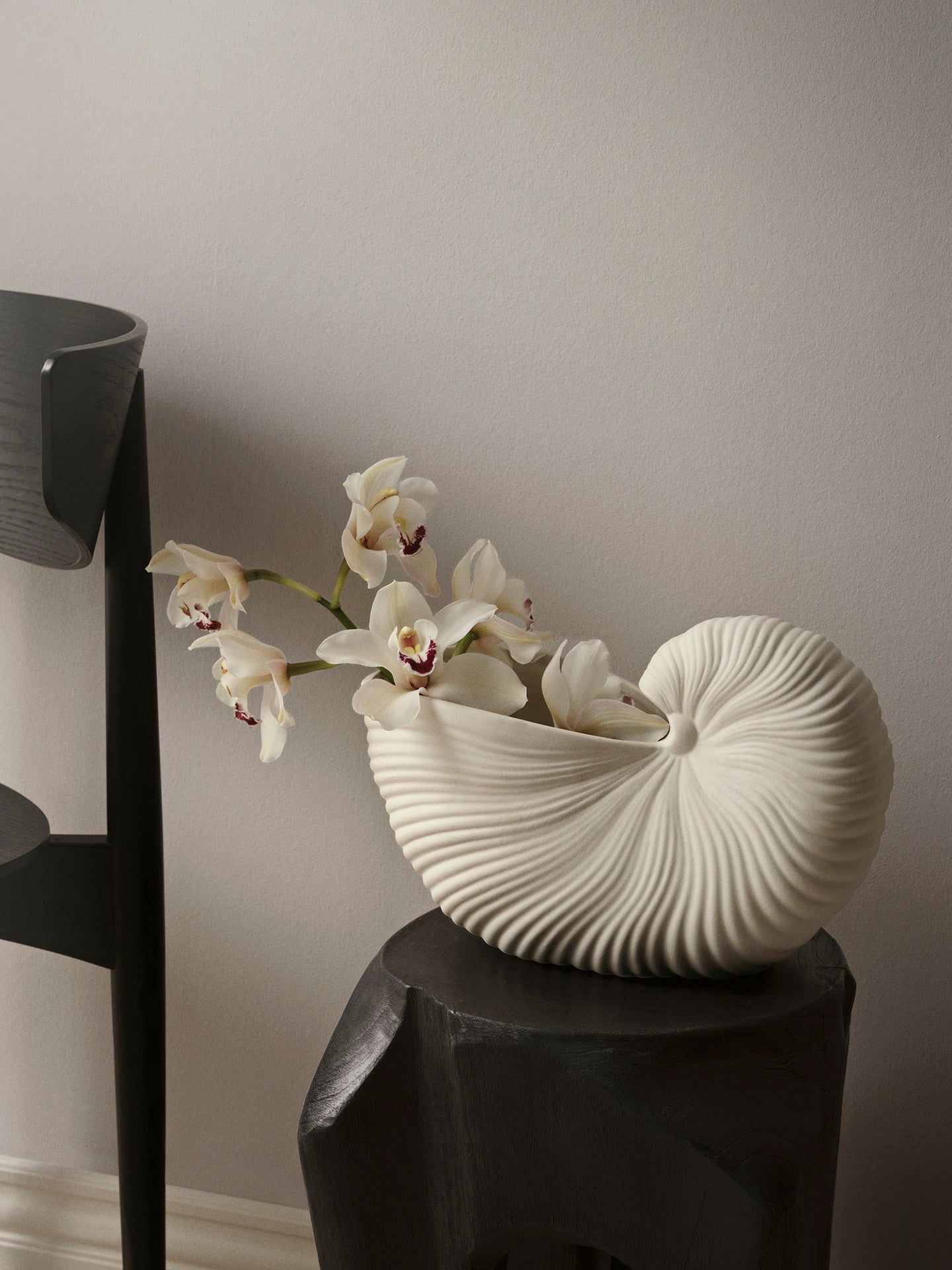 Ferm Living Shell pot | Unique white vase for a personalised home
